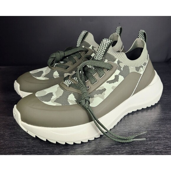 Vessi Stormburst Lowtop Men Size 9 Waterproof Sneakers Black Olive Camo main image 6
